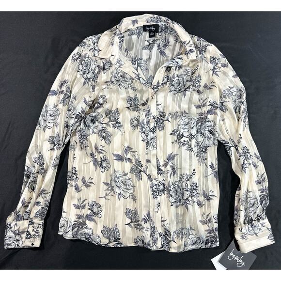 By & By Women’s Floral Sheer Blouse NWT Cream Gray Button Front Lined Top Sz S - Picture 3 of 12